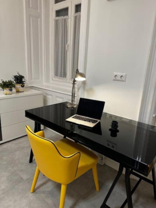 Apartment Cozy In The Heart Of Buda *